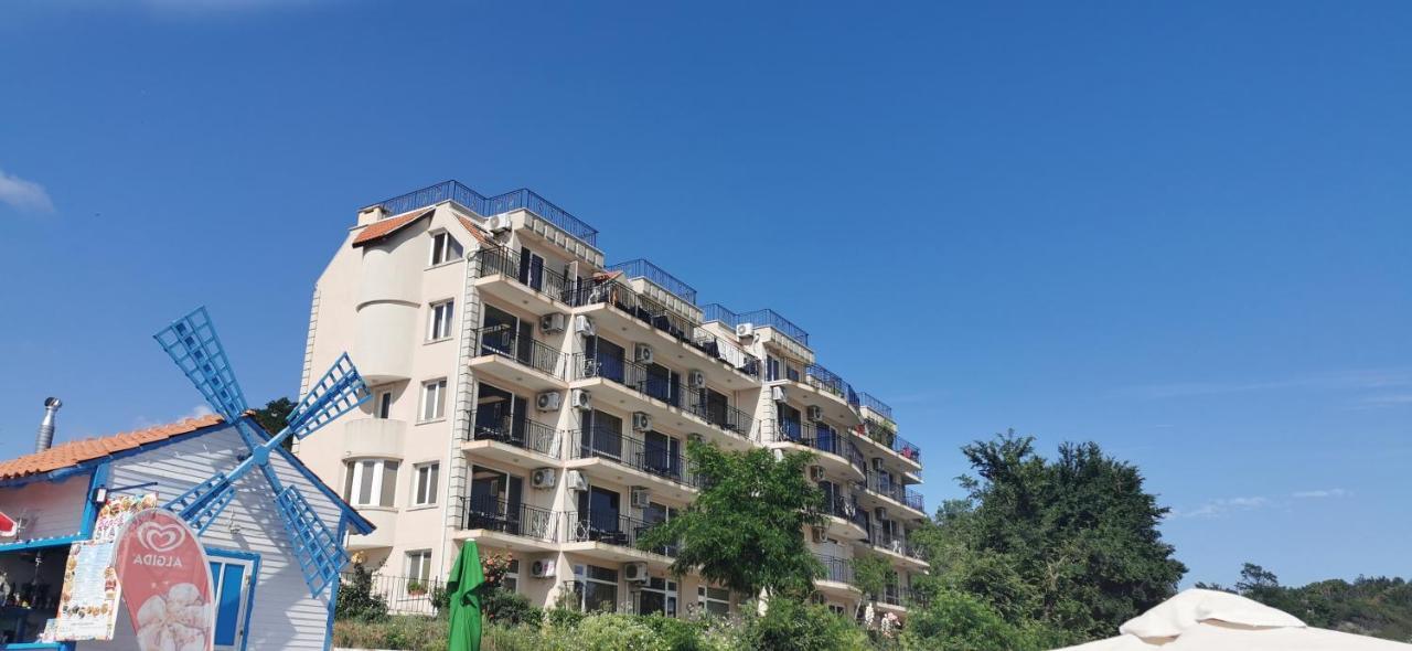 Villa Lazuren Bryag Chernomorets Eksteriør billede