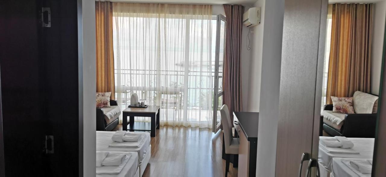 Villa Lazuren Bryag Chernomorets Eksteriør billede